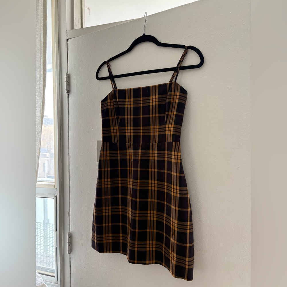 Aritzia Wilfred New Classic Mini Dress